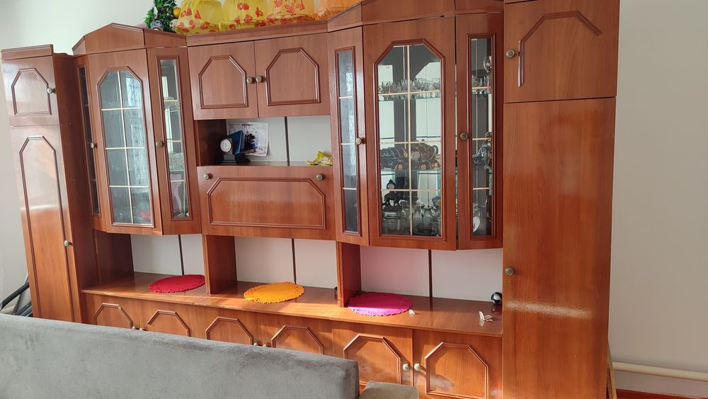 Стена уй заттары