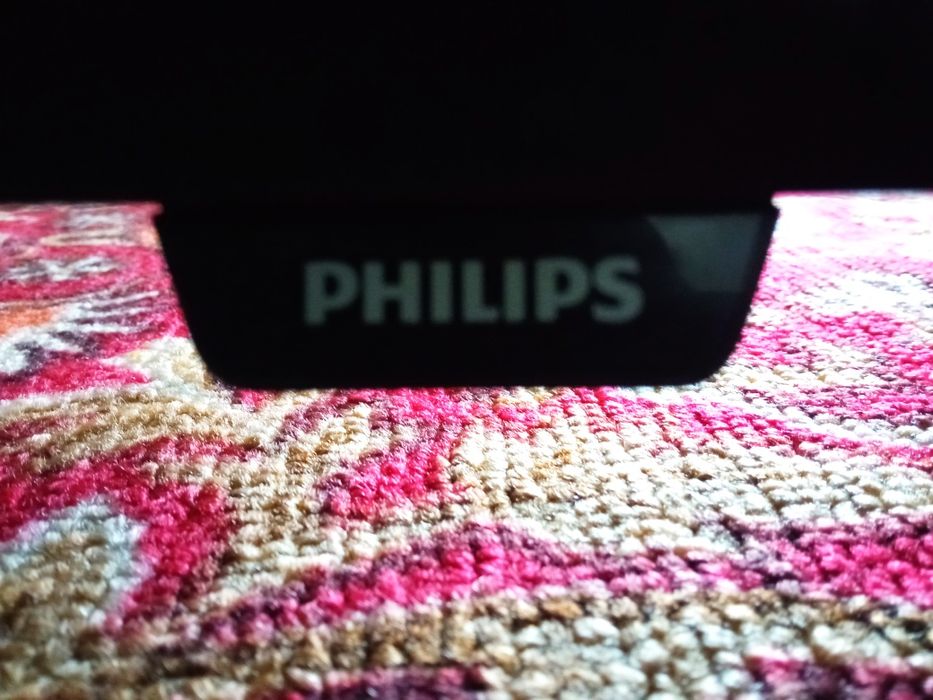 Телевизор PHILIPS на запчасти