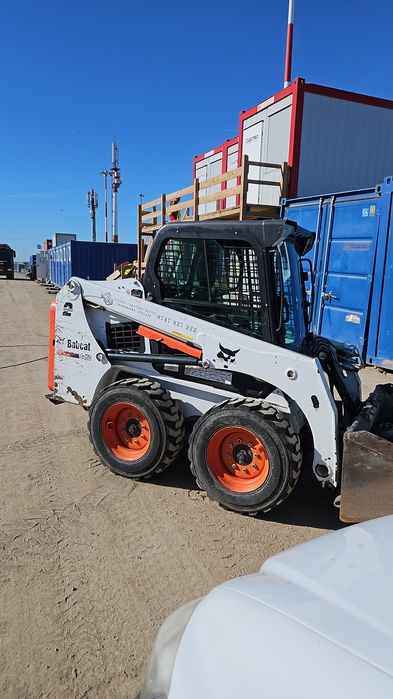 inchiriere miniexcavator excavator bobcat cilindru compactor