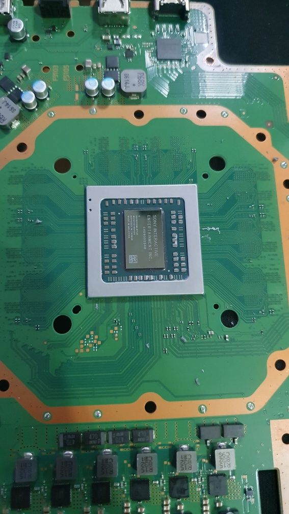 REPAR laptopuri,PC-uri, PS4 si XBOX. Fac si build-uri