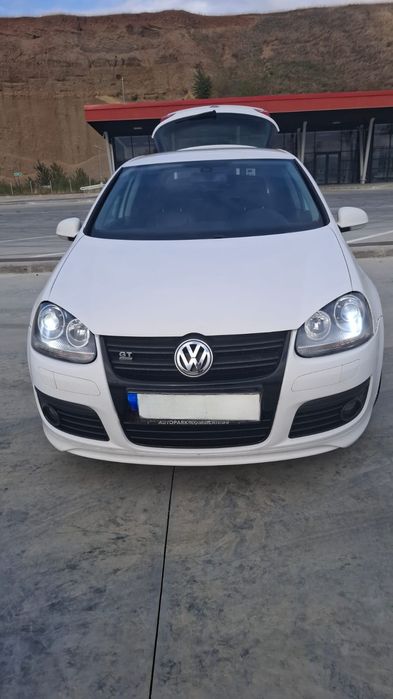 Vând Golf 5 GT Sport