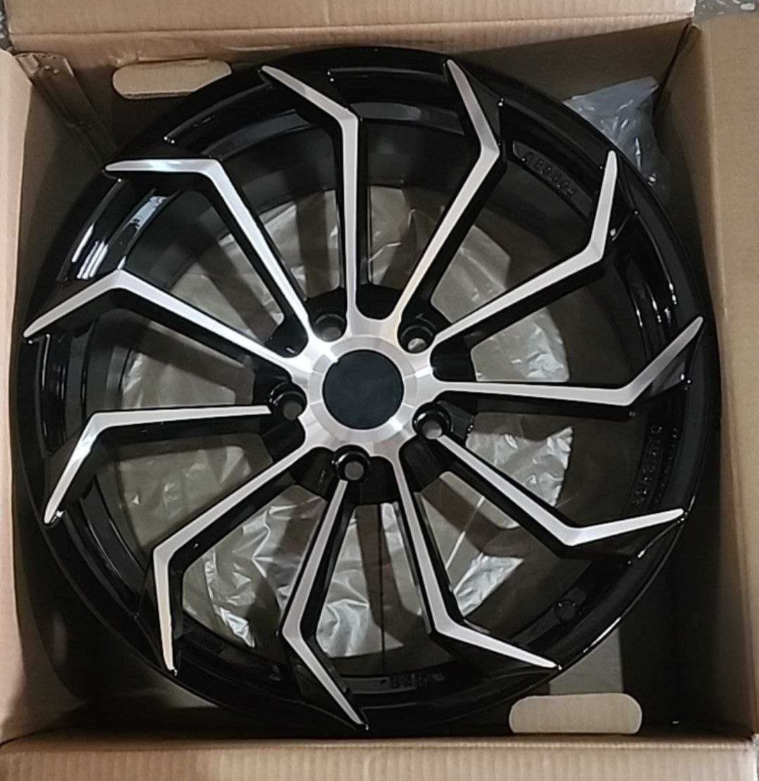 Продаются Диски R18 /5x114 в ассортименте
