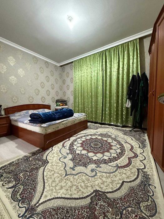 Уч кахрамон постидан 5 км кирганда 5 сотик ховли сотилади.