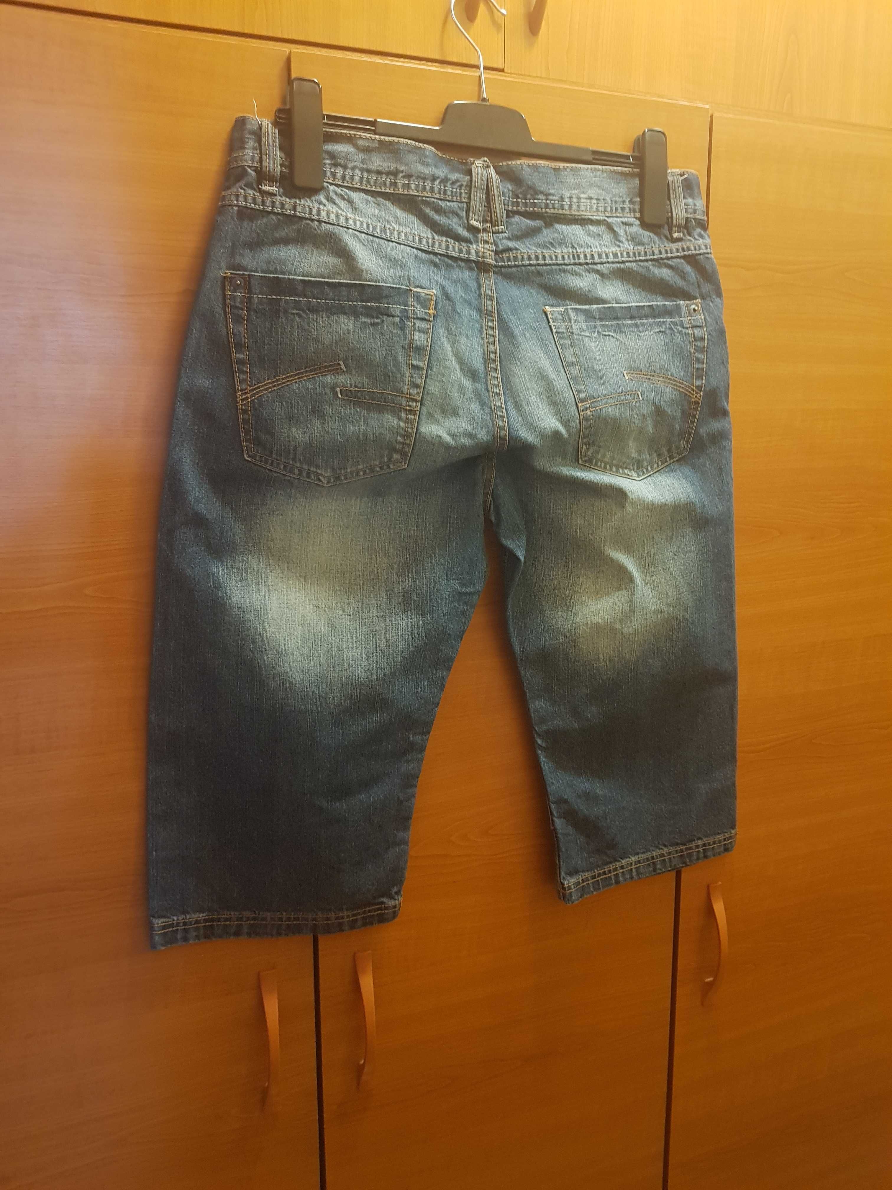 jeans scurți bărbătești, mărimea 50