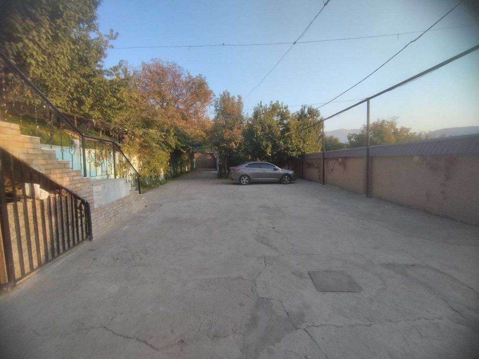 Продается дача 20 сот. в горах /Чарвак/