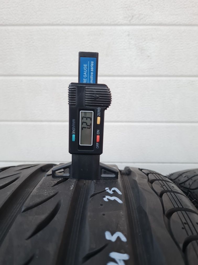 Летни гуми 2 броя SYRON Race1 245 35 R19 дот 0718