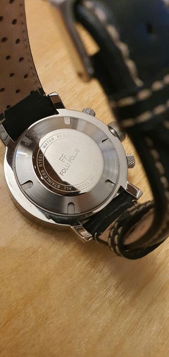 Оригиналнен спортно елегантен