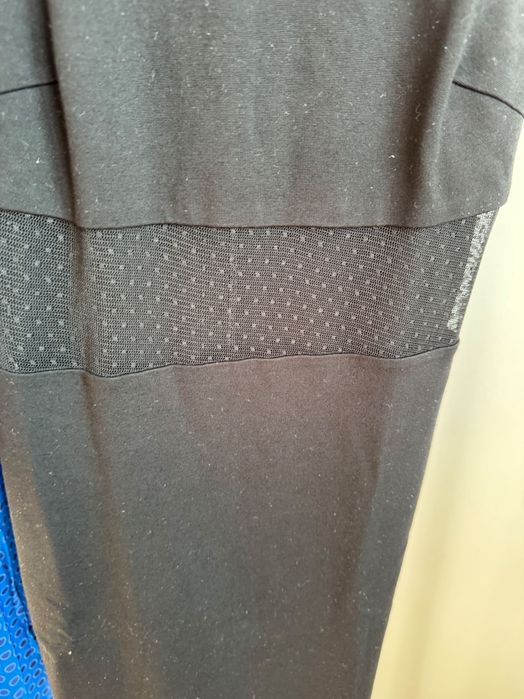 Rochie Zara cu model transparent in talie