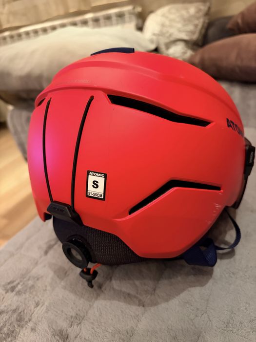 Ски каска Atomic