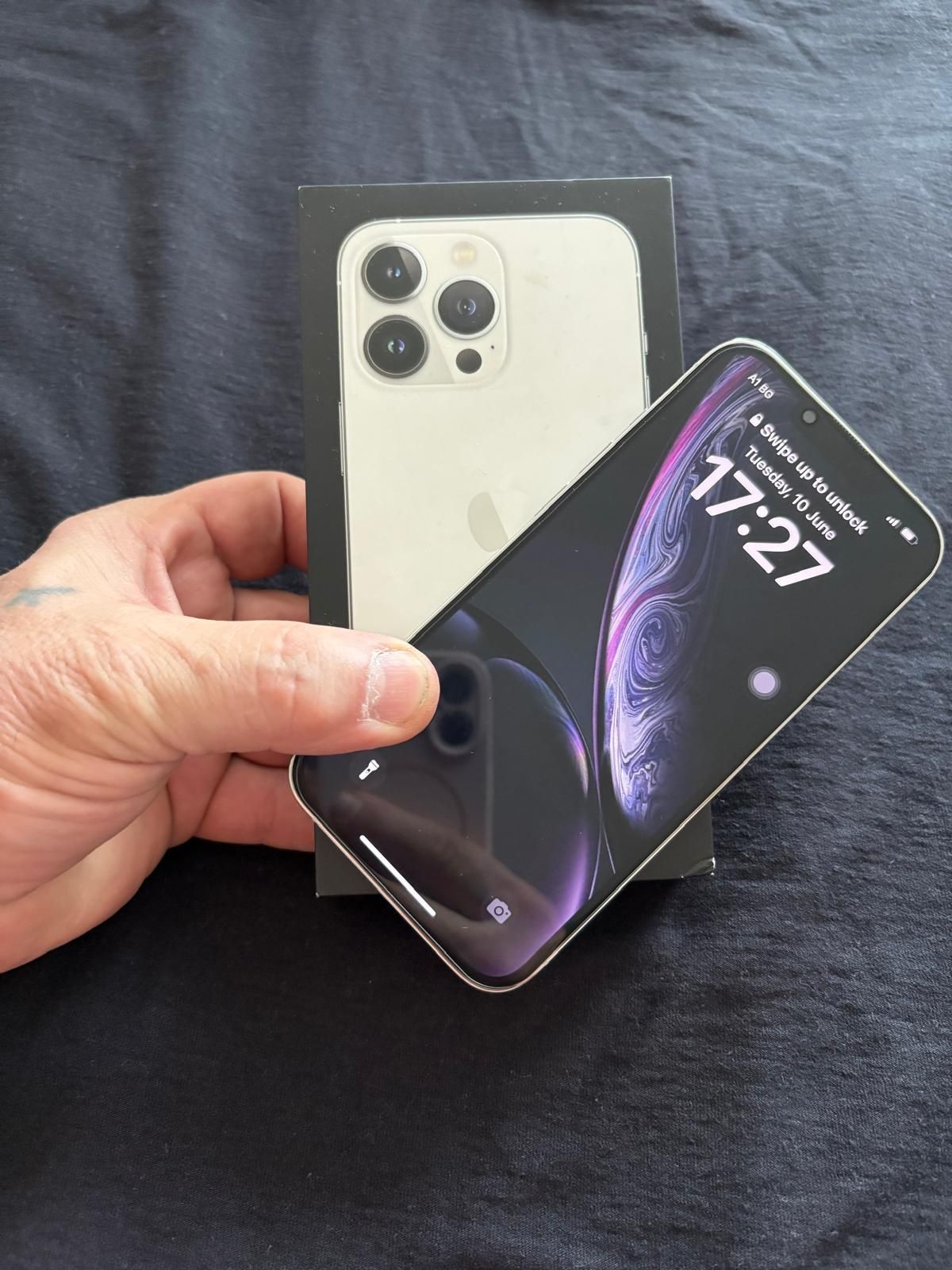 Iphone 256GB 13 Pro Silver White Неразличим от Нов
