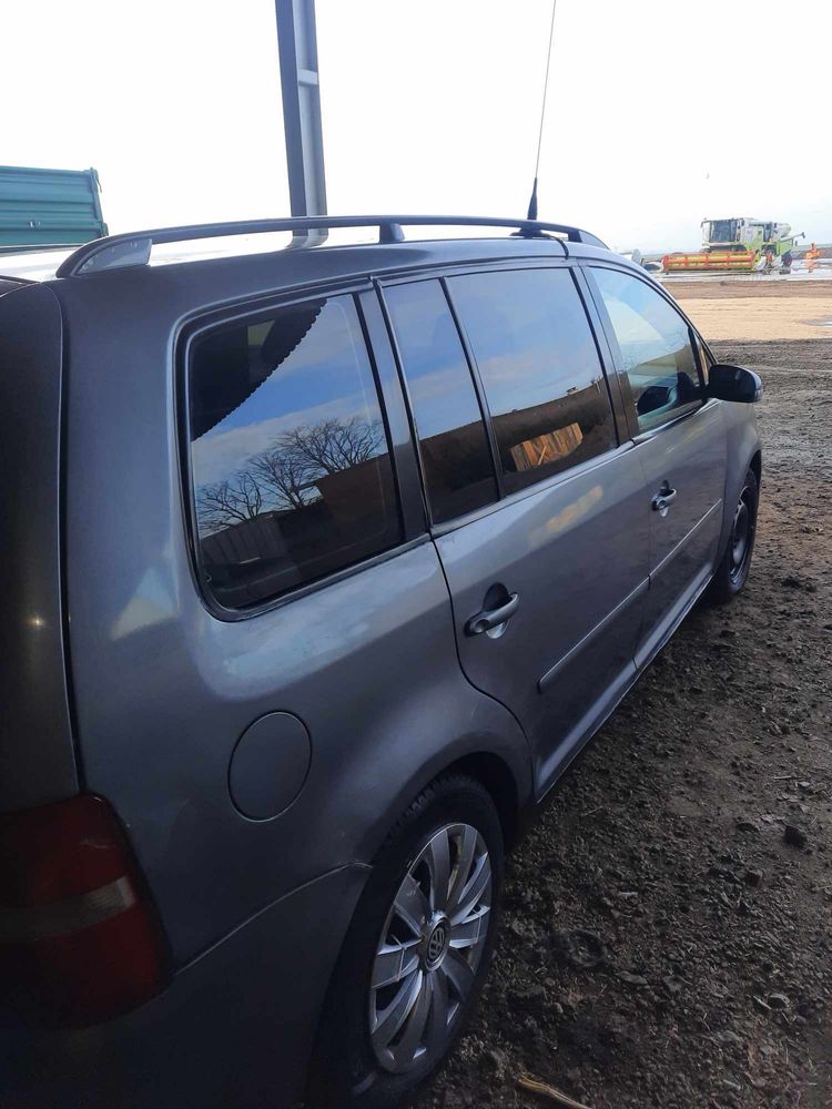 Vand vw touran 2.0 tdi