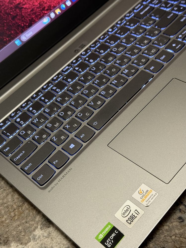 Срочно ! Lenovo Think Gaming 4K core i7 IT Trading Dasturlash ofis