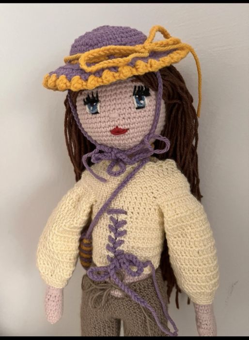 Papusa Amigurumi-crosetata manual