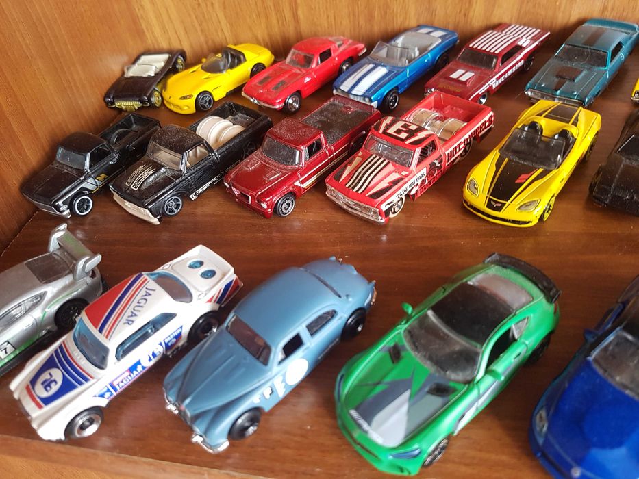 Колички Hot wheels, Majorette, Burago