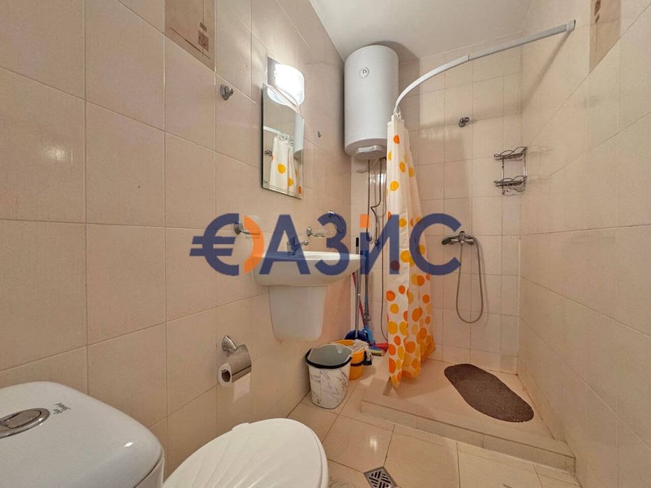 Продава се Двустаен апартамент в к.к. Слънчев бряг - 50 кв.м за 1490 €/кв.м - Снимка #11