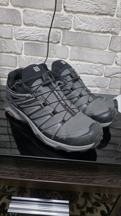 Оригинальные кроссы Salomon
