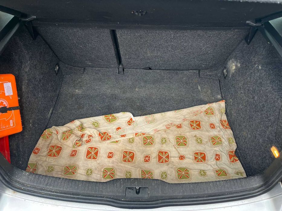 Vând Golf 4 in 16 valve