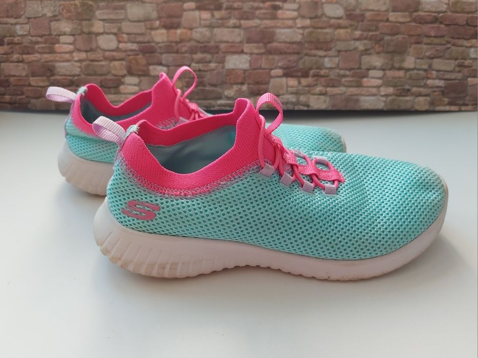 Adidași fete Sketchers textili nr 34