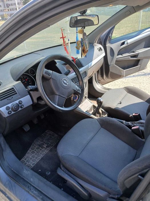 Opel Astra H 1.6 Station Wagon Din 2006 Benzina