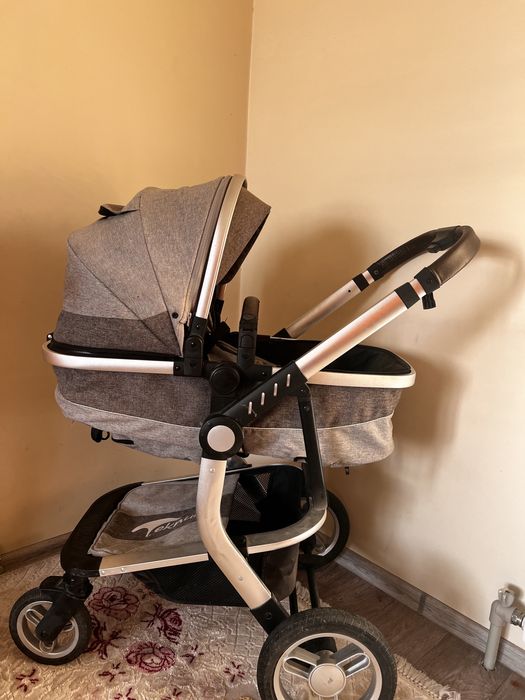 Коляска новый с гарантией