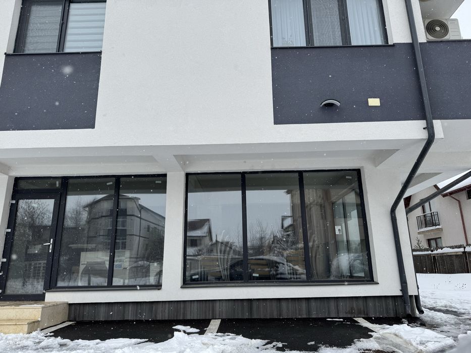 Spatiu comercial de inchiriat/vanzare