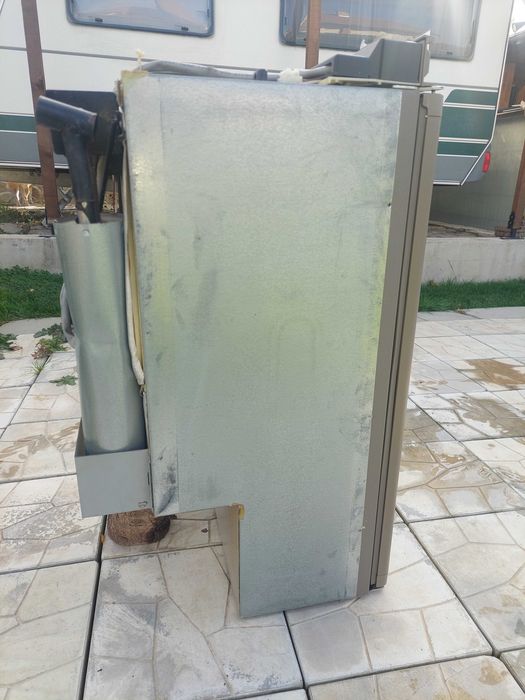 Хладилник за каравана,кемпер.