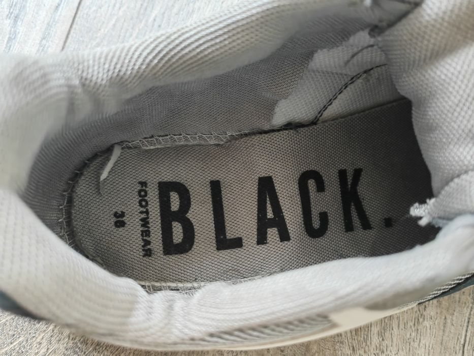 Лот от маратонки 34-38  номер