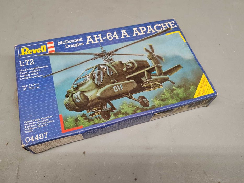 Machete kituri plastic 1:72