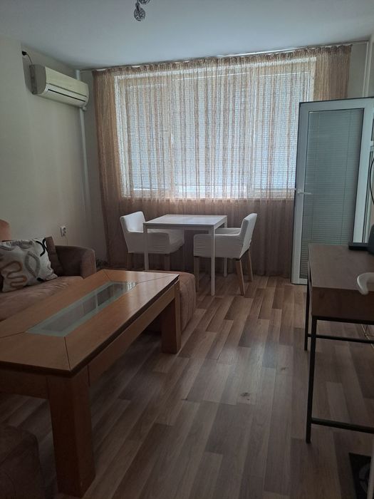 Гарсониера под наем