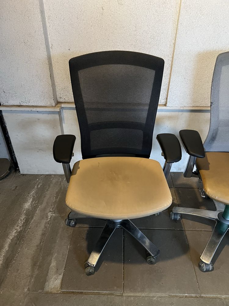 Ергономичен офис стол Knoll Life