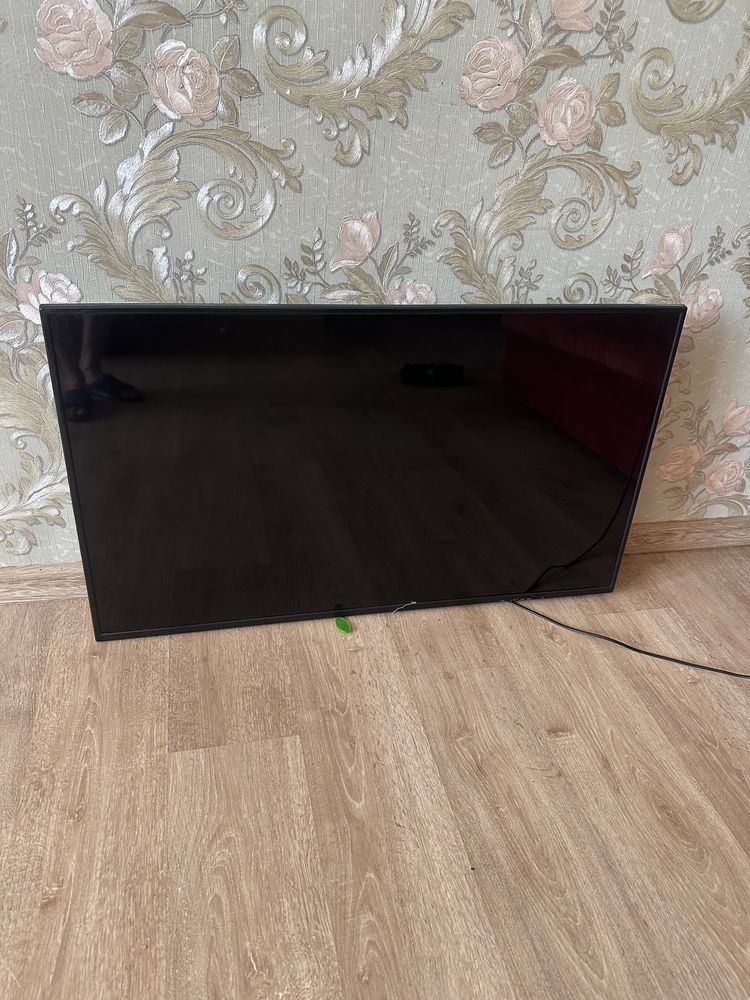 Телевизор LED 43