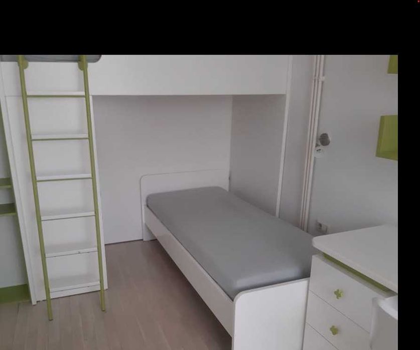 Дава се под наем Тристаен апартамент в Пловдив, Център - 74 кв.м за 219.3 € - Снимка #2