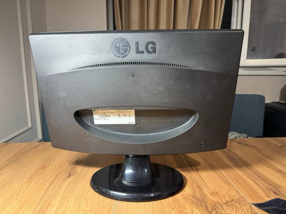 Монитор LGflatron W1943SE-PF