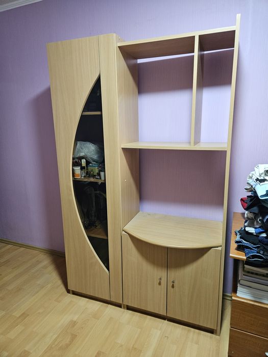 Vitrina/ biblioteca/ mobila living sufragerie