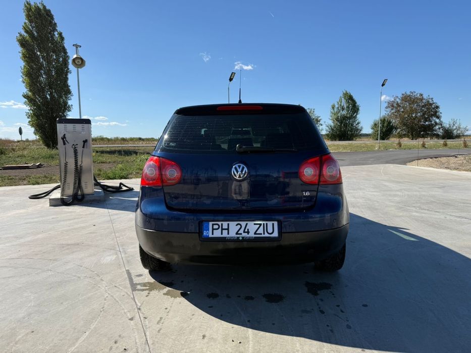 Volkswagen Golf 5 + GPL
