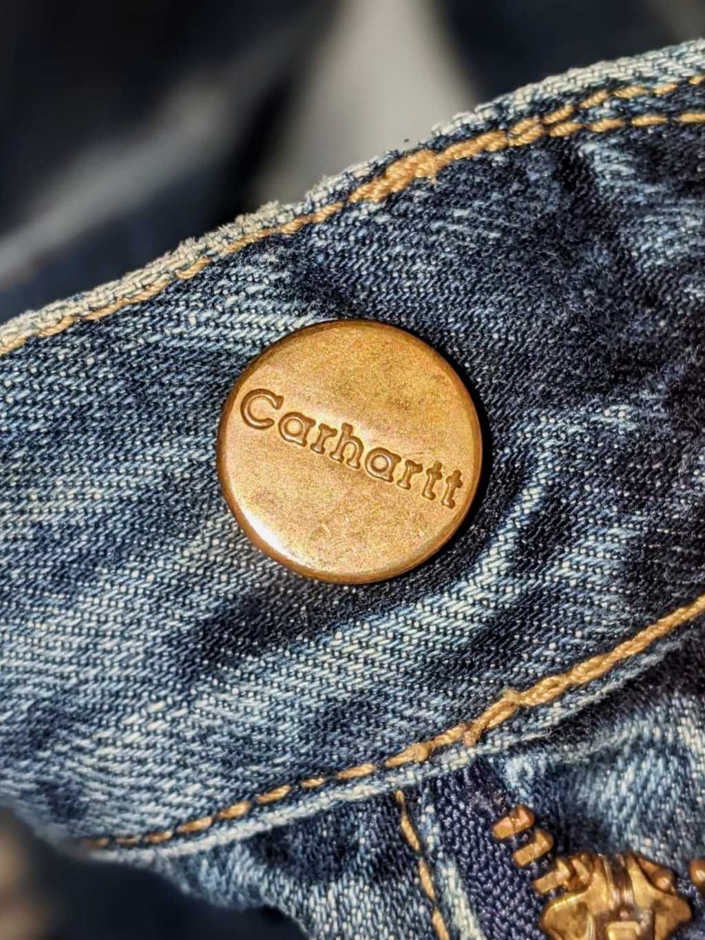 Blugi CARHARTT, aspect distressed, marime XL, aprox 100 cm talie