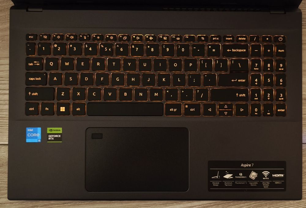 Laptop Acer A715 i5-12450H 15,6 FHD/16gb/SSD512/RTX 2050 4gb ca nou !