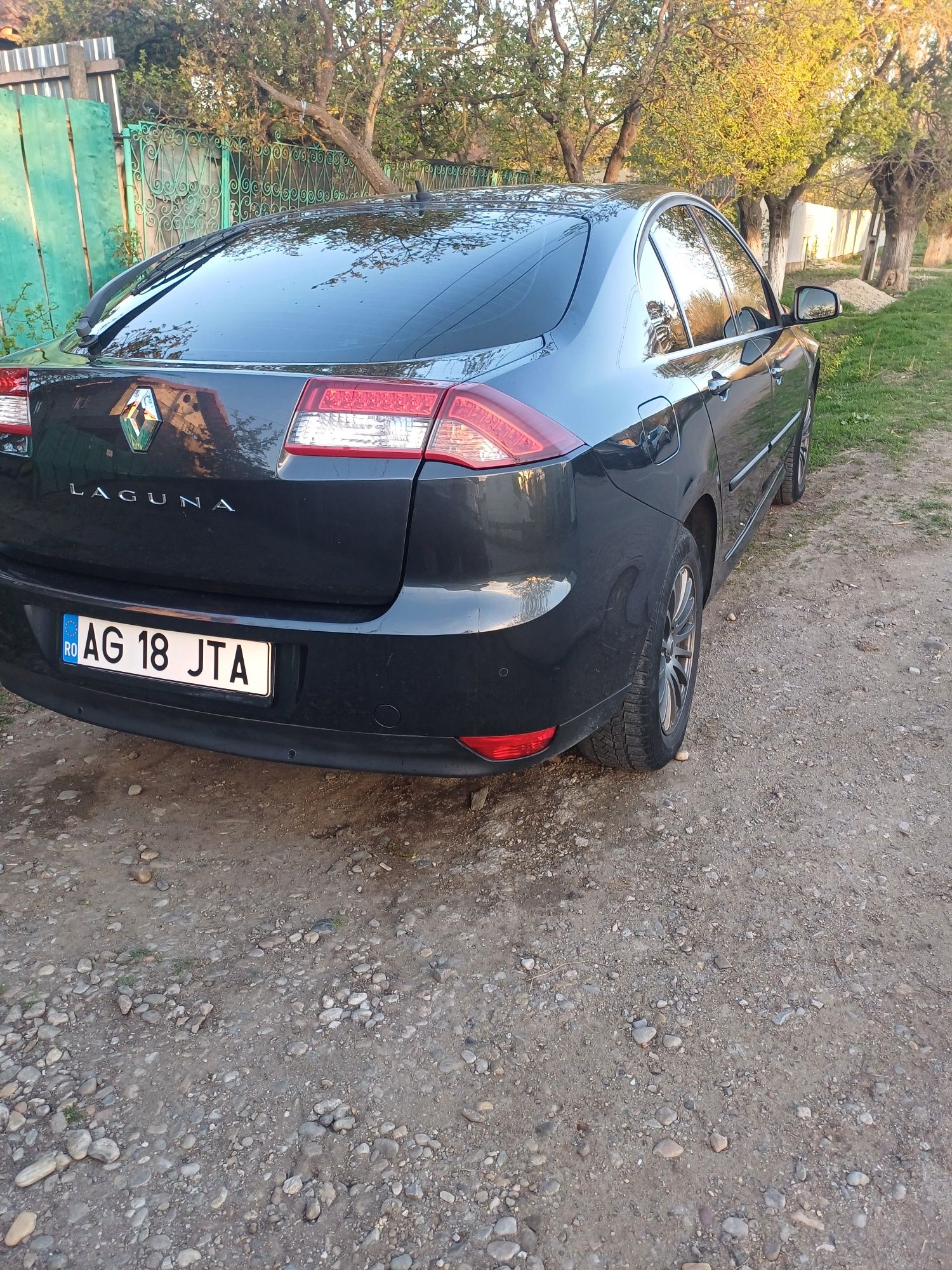 Vând Renault Laguna 3 facelift