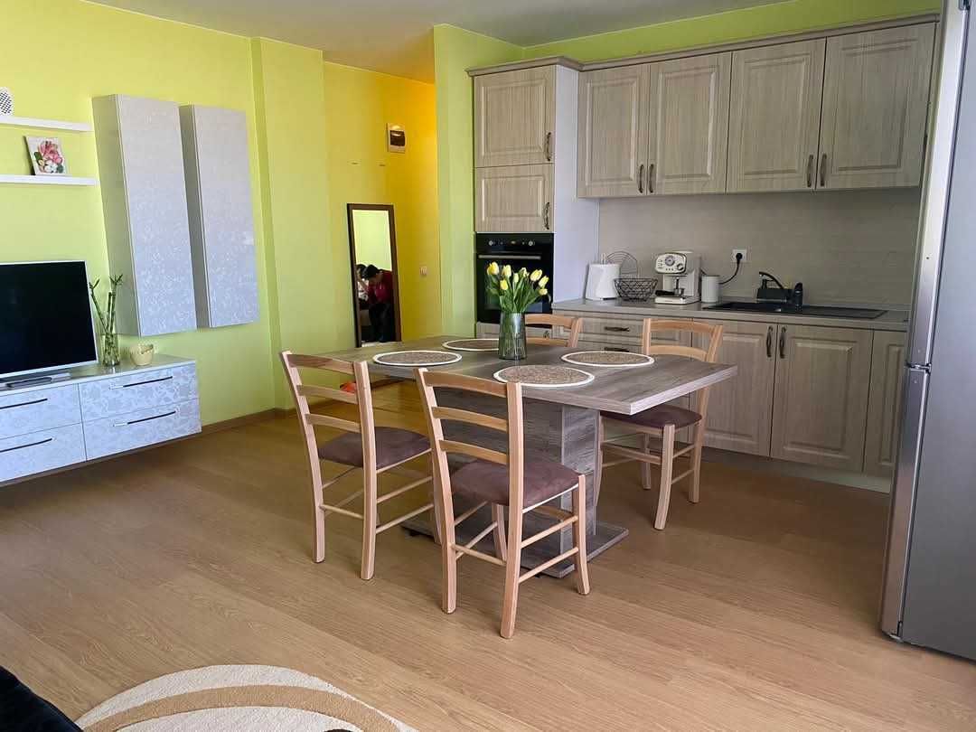 Inchiriez apartament 3 camere- Sibiu
