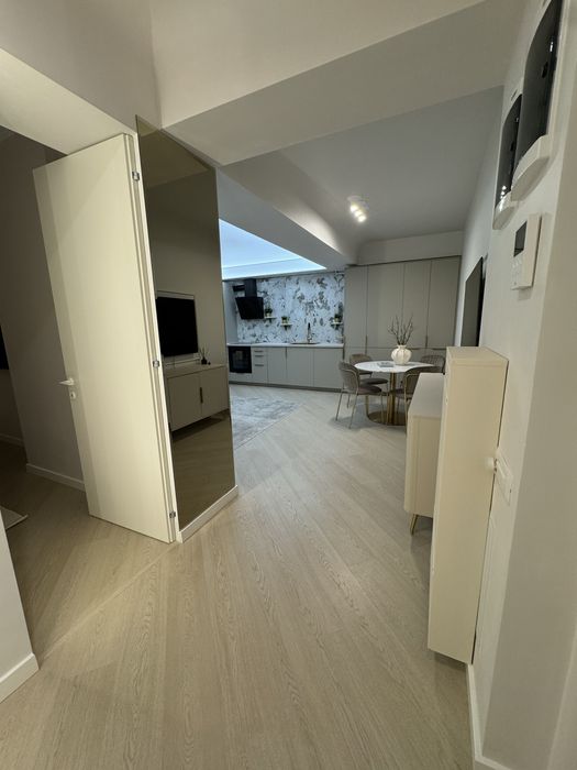 Apartament de inchiriat Cortina North + loc de parcare