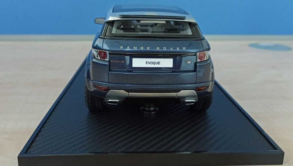 Macheta Land Rover Range Rover Evoque 2011 - Century Dragon 1/18