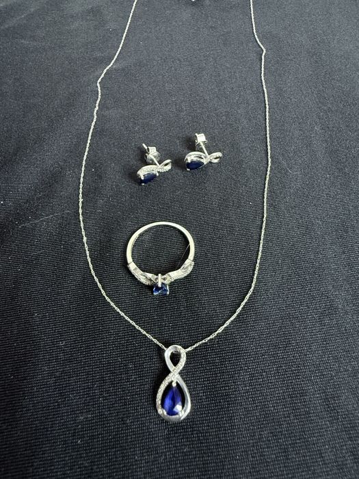 Комплект бриллианты с сапфиром