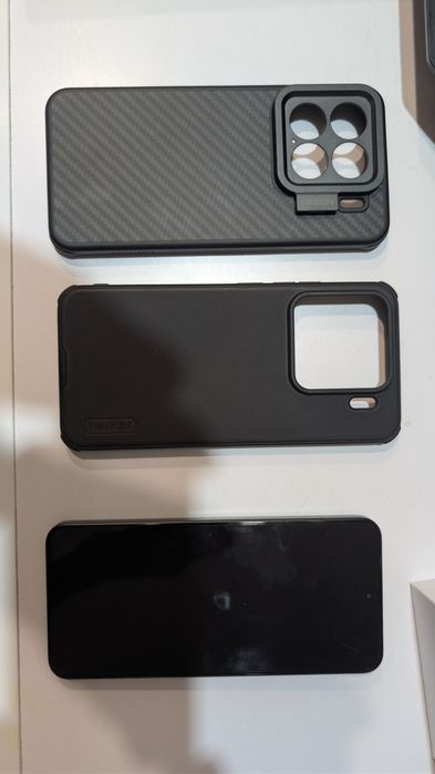 Продам Xiaomi 15 в идеальном состоянии