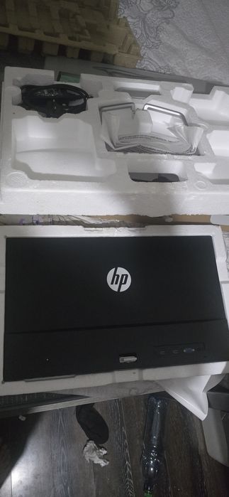 Продаю свой монитор hp в идеальном состоянии