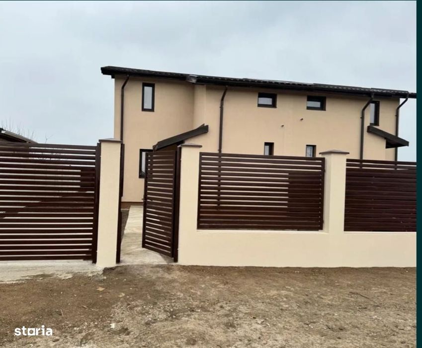 Oportunitate Unică!!!Vila În Otopeni - Odăi,Curte 300Mp