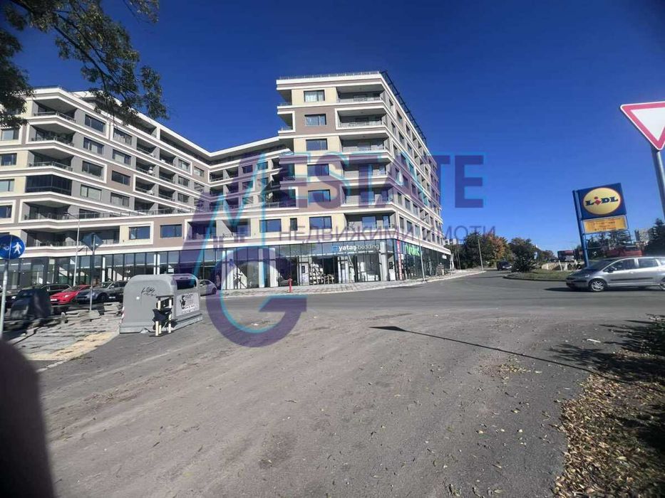 Двустаен апартамент за дългосрочен наем в ж.к Славейков в близост