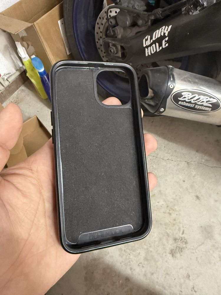 Quadlock за iphone 14
