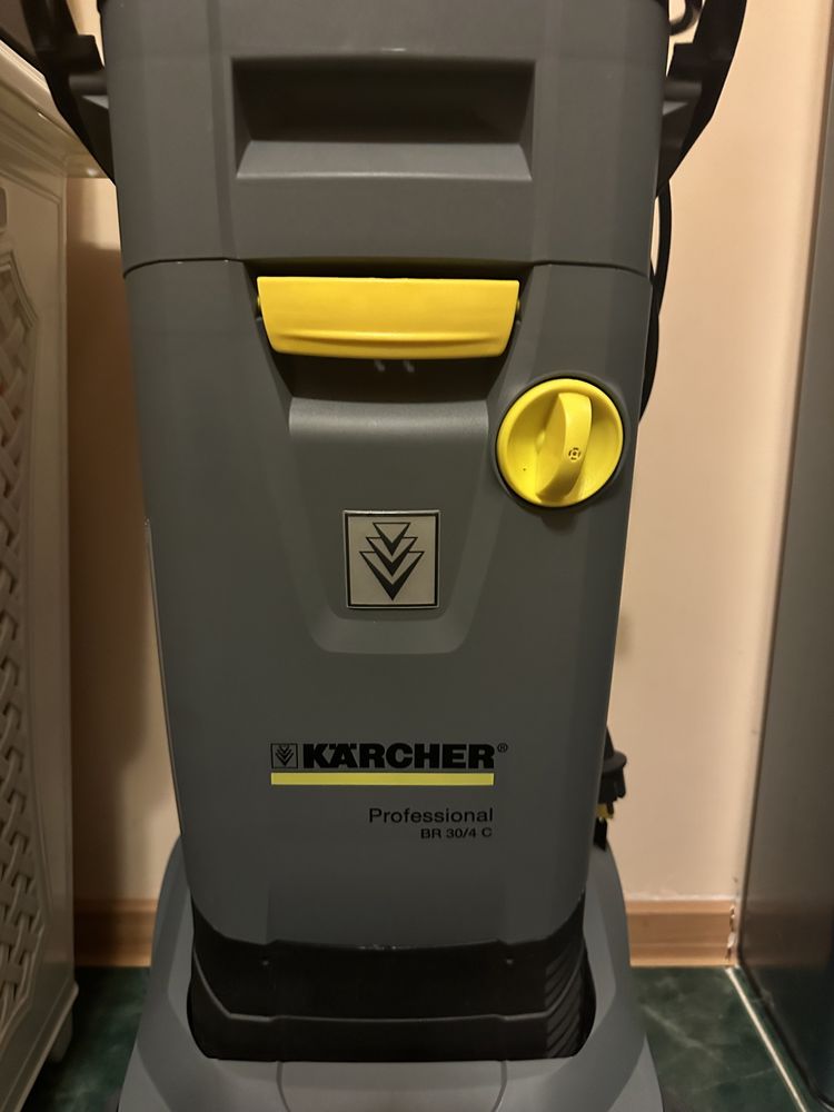 ПолоМоющий пылесос karcher