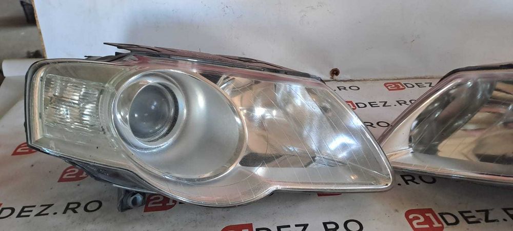 Faruri / Far stanga far dreapta VW Passat B6 cu lupa fara xenon