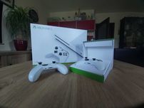 Xbox One S - за продажба
